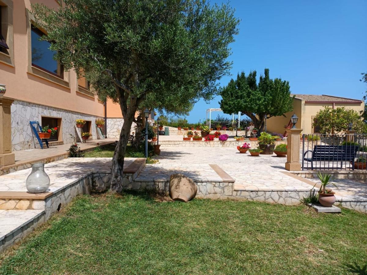 Il Poggetto Marzamemi B&B Exterior photo